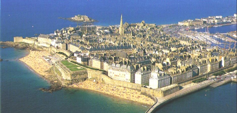 Maison, Bretagne entre Dinan, Saint-Malo et le Mont Sain-Michel