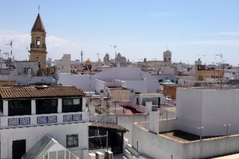 SOLEADO APARTAMENTO EN CÁDIZ, ESPAÑA