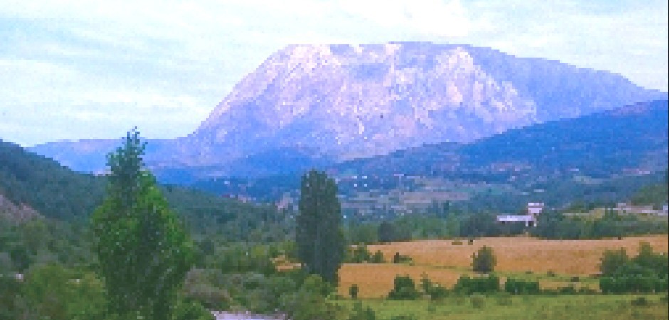 THE PARADISE IN THE SPANISH PYRENEES